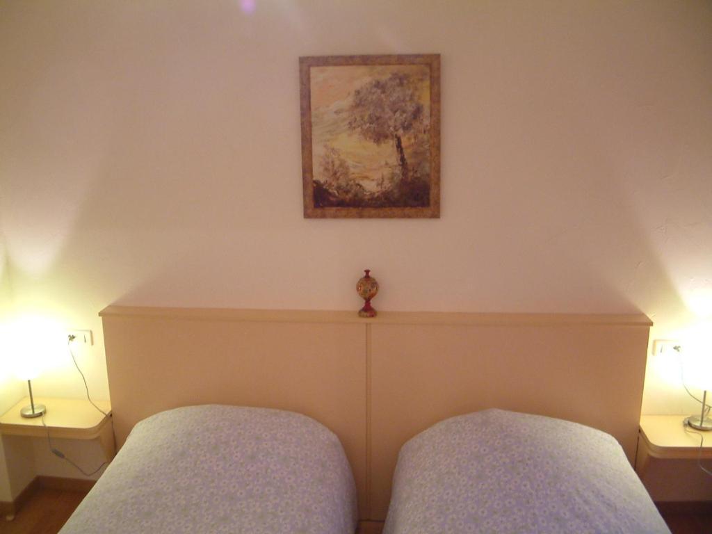 Bed and Breakfast La Maison Bleue Dieffenbach-au-Val Zimmer foto